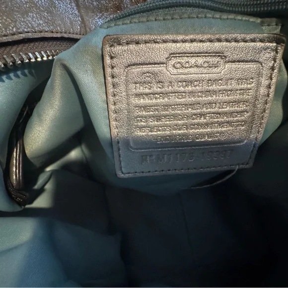 Coach Leather Chelsea Shoulder Bag - Picture 7 of 8